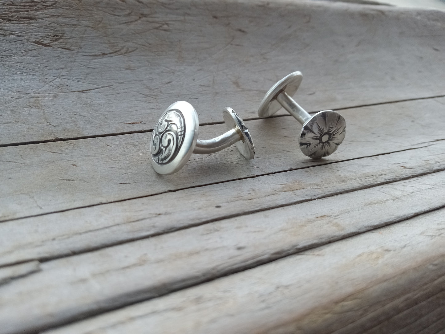 Cufflinks